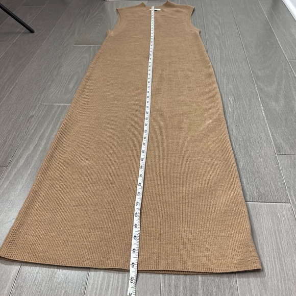 ARITZIA Babaton Aesthetica Dress Limited Edition Constant Camel Sweater Knit M - Picture 13 of 13